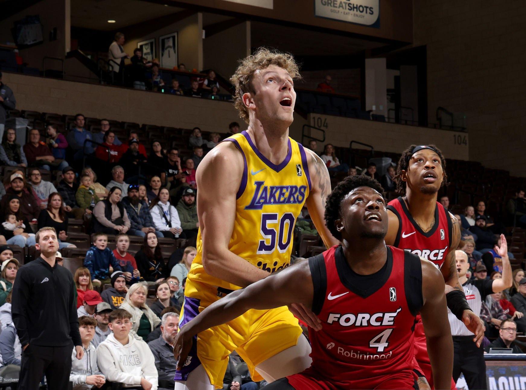 开云体育下载-21人名单出炉！湖人签下2米13G联赛盖帽王：阵容改造完成？