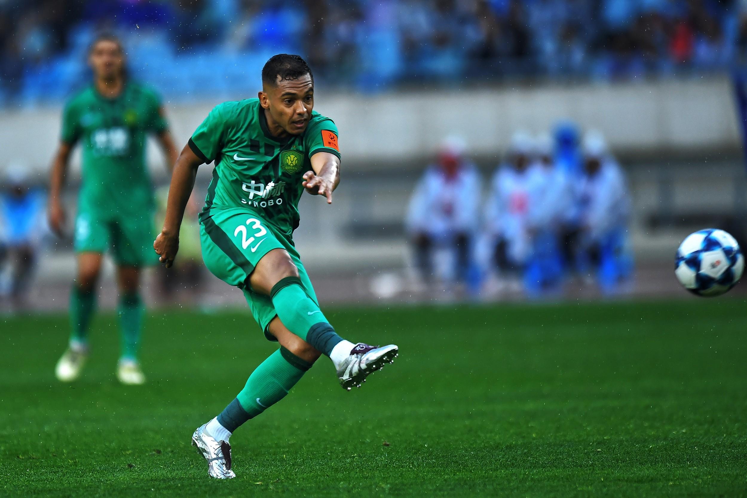 开云app下载-不可明说的伤病？魏翊东：达万在巴西做手术感染，现在不能动